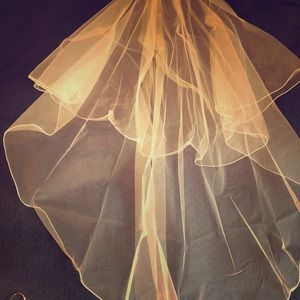 72”, 2 tier ivory veil